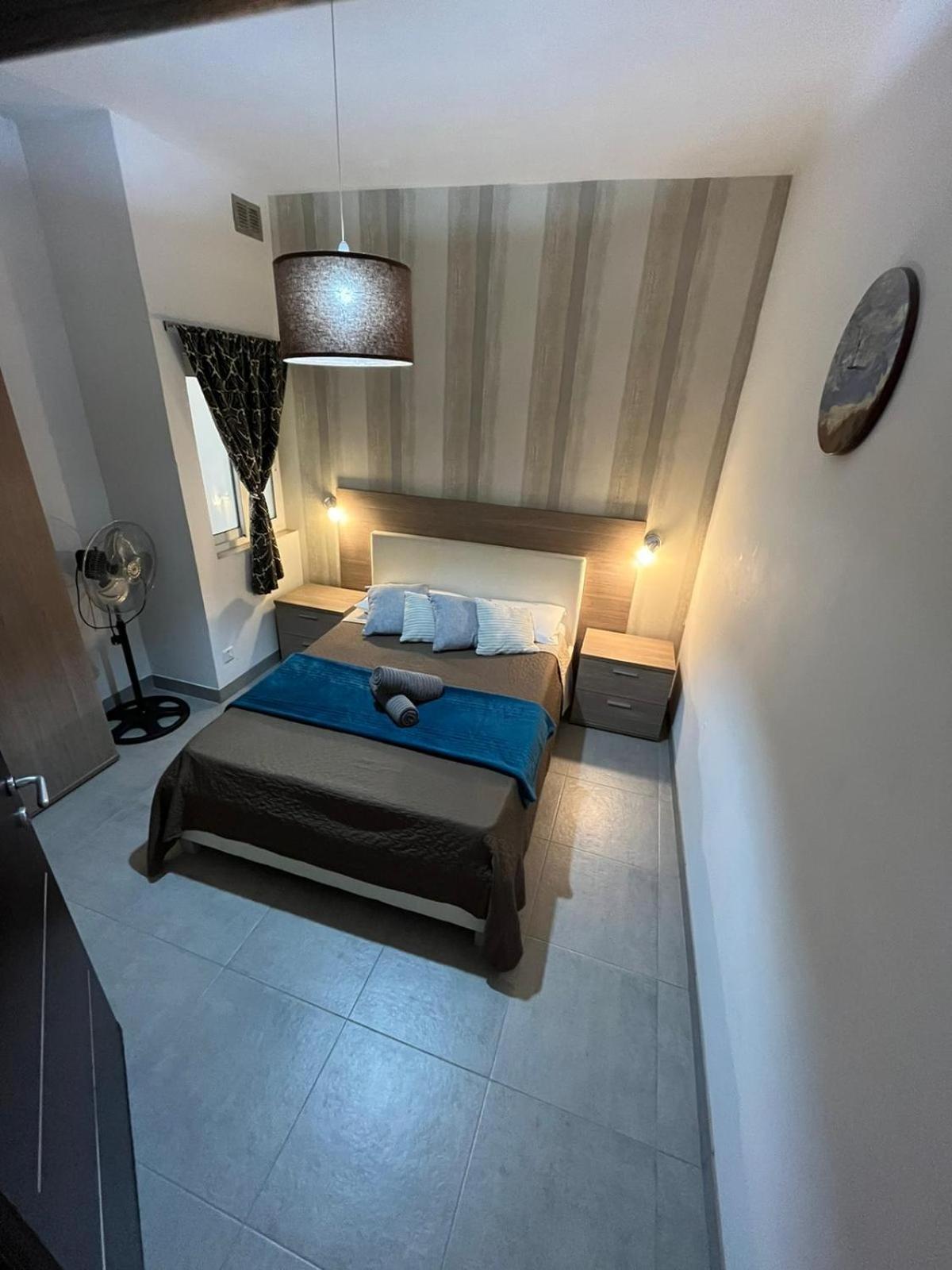 Serenity Sea-View Maisonette Marsalforn Bagian luar foto